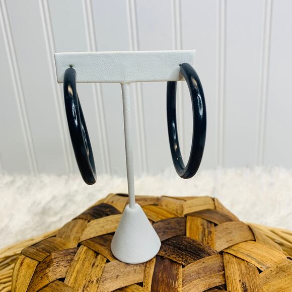 Vintage Black Plastic Glitter Large Hoops 2.25" diameter - Picture 1 of 6